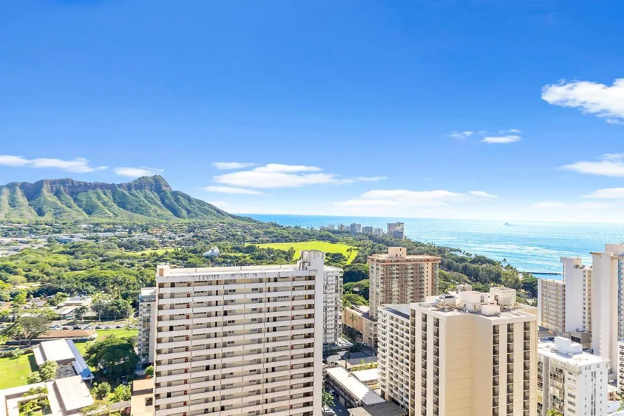 Stylish Oasis With Great Ocean And Diamond Head Views, Free Parking! Apartment Honolulu 0*,  United States