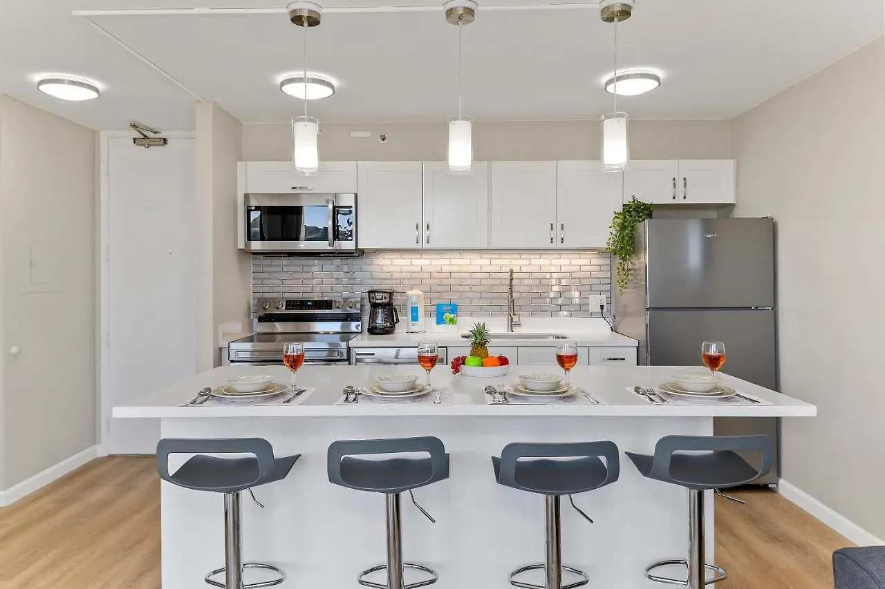 Stylish Oasis With Great Ocean And Diamond Head Views, Free Parking! Daire Honolulu