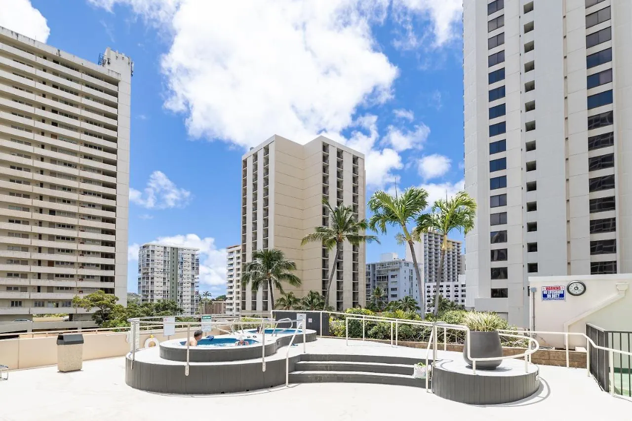 Stylish Oasis With Great Ocean And Diamond Head Views, Free Parking! Daire Honolulu